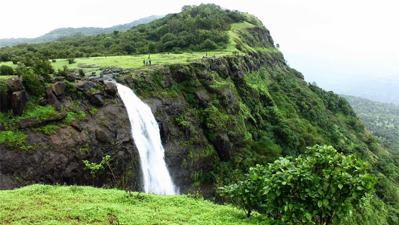 Madhe Ghat Waterfall